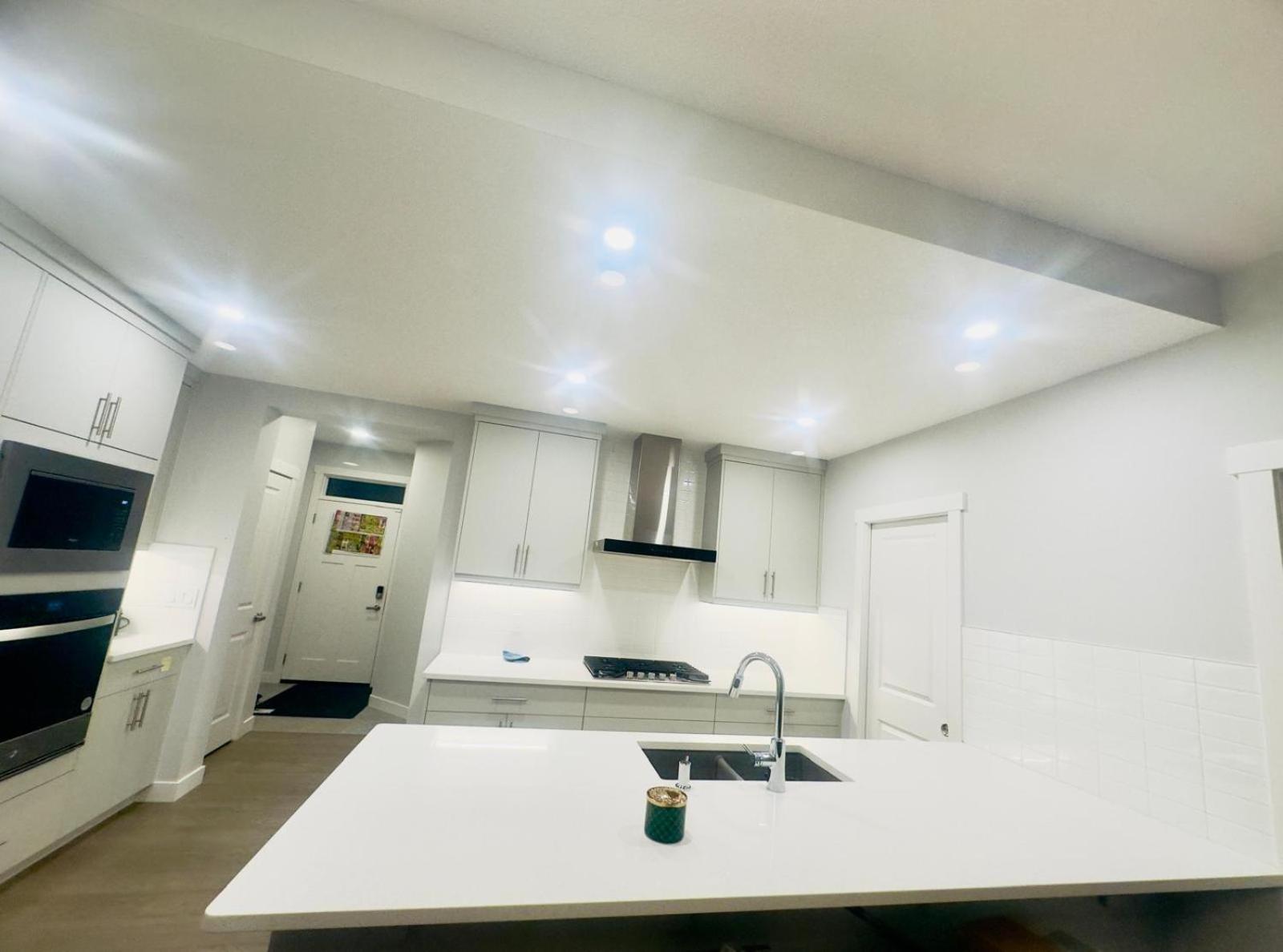 Private Room Minutes To Calgary Airport Yyc, Downtown, Banff Exterior photo